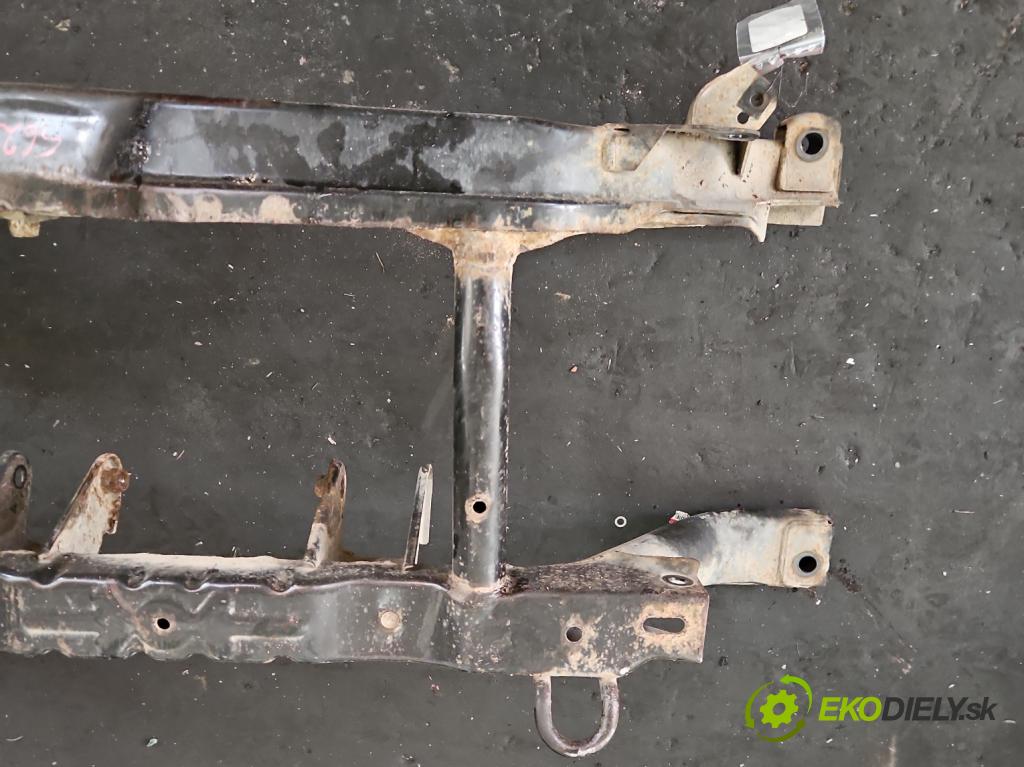 Land rover Freelander I 1998-2006 1.8 16v 120 hp manual 88 kW 1796 cm3 3- zadní výztuha  (Zadní výztuha)