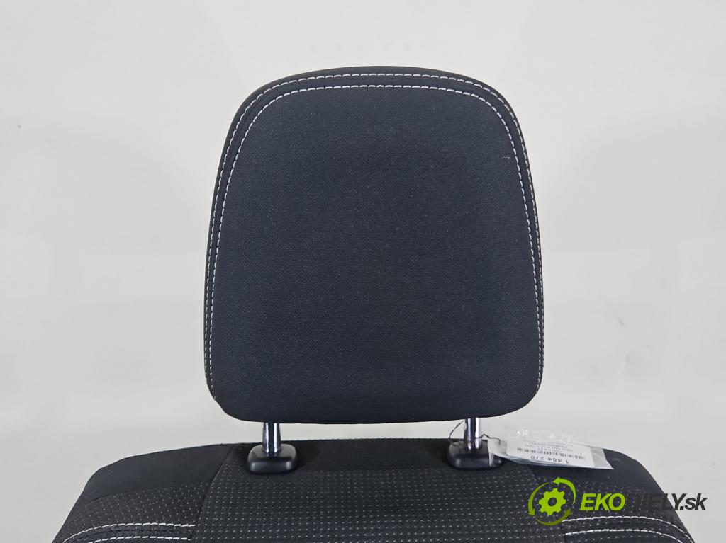 Toyota Rav4 IV 2013-2018 2.0 D4D 143 HP manual 105 kW 1995 cm3 5- Sedačka ľavý  (Sedadlo)