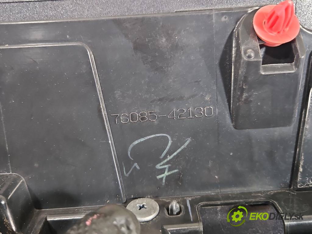 Toyota Rav4 IV 2013-2018 2.0 D4D 143 hp manual 105 kW 1995 cm3 5- spoiler 76085-42130 (Spoiler)