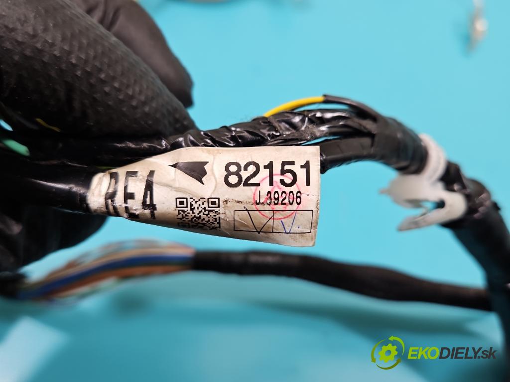 Toyota Rav4 IV 2013-2018 2.0 D4D 143 HP manual 105 kW 1995 cm3 5- Zväzok: dvere predné pravých 82151-42E40B