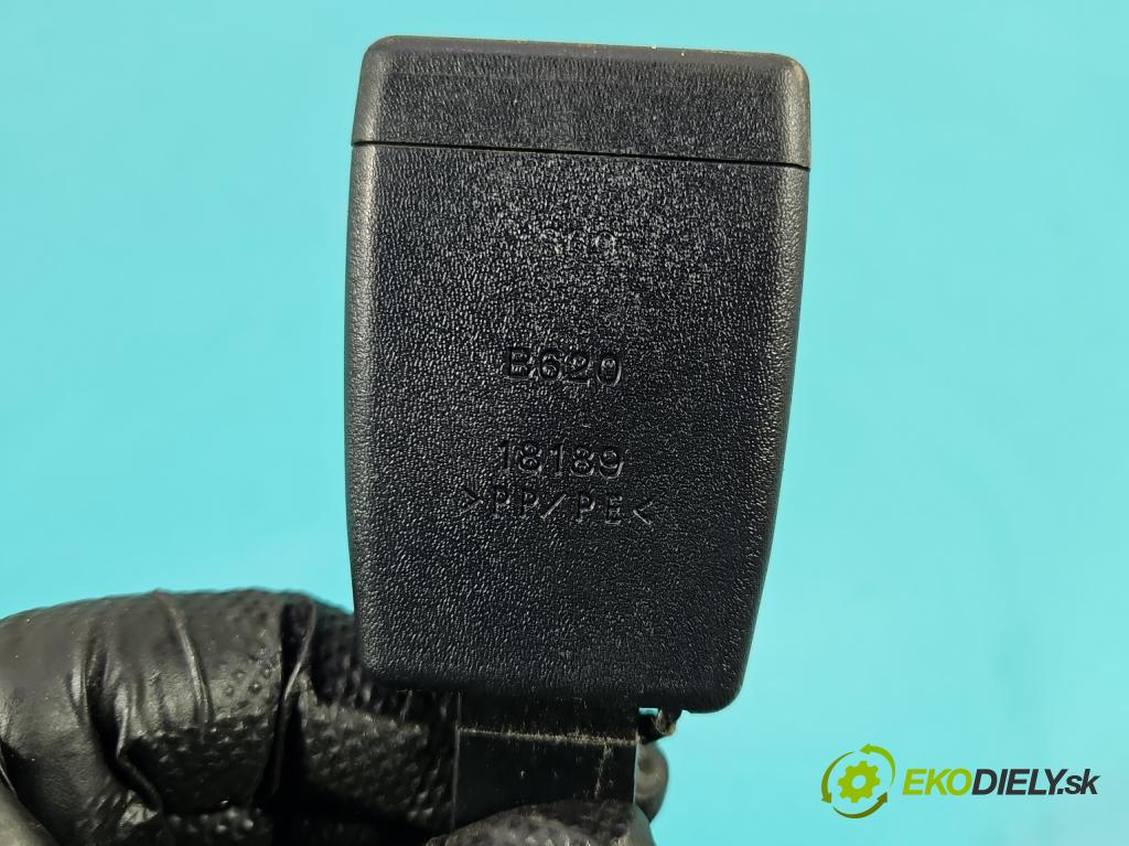 Toyota Rav4 IV 2013-2018 2.0 D4D 143 HP manual 105 kW 1995 cm3 5- pas bezpečnosť: predné ľavý