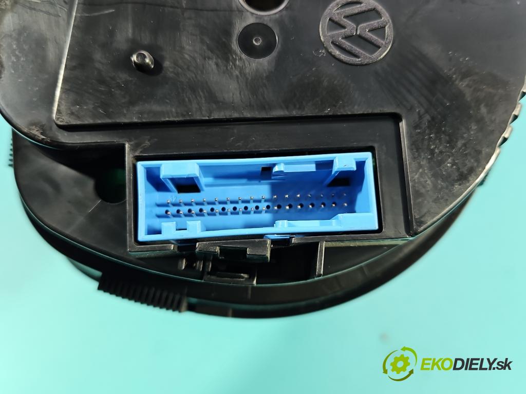 Vw Golf IV 1997-2003 1.9 tdi 90 HP manual 66 kW 1896 cm3 5- prístrojovka/ budíky 1J0920805E (Prístrojová doska)