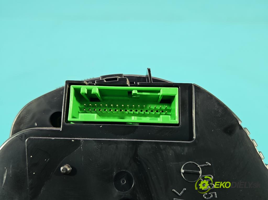 Vw Golf IV 1997-2003 1.9 tdi 90 HP manual 66 kW 1896 cm3 5- prístrojovka/ budíky 1J0920805E (Prístrojová doska)