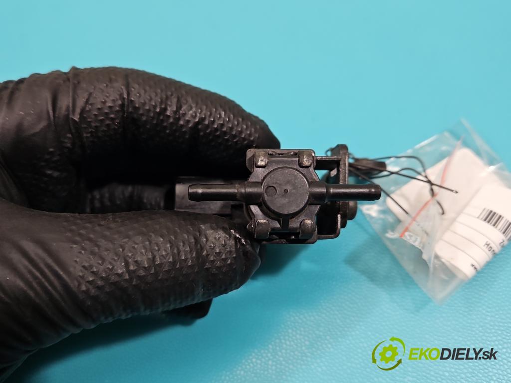 Honda CR-V III 2006-2011 2.2 i-CTDi 140 HP manual 103 kW 2204 cm3 5- ventil podtlaku 101362-4890 (Ventil)