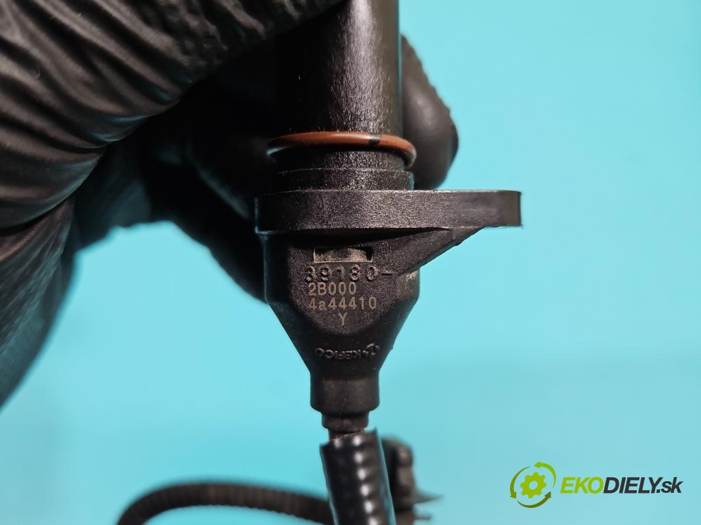 Hyundai Elantra V 2010-2016 1.6 GDI 132 hp manual 97 kW 1591 cm3 4- snímač pozice: hřídel klikový 39180-2B000 (Snímač polohy klikového hřídele)