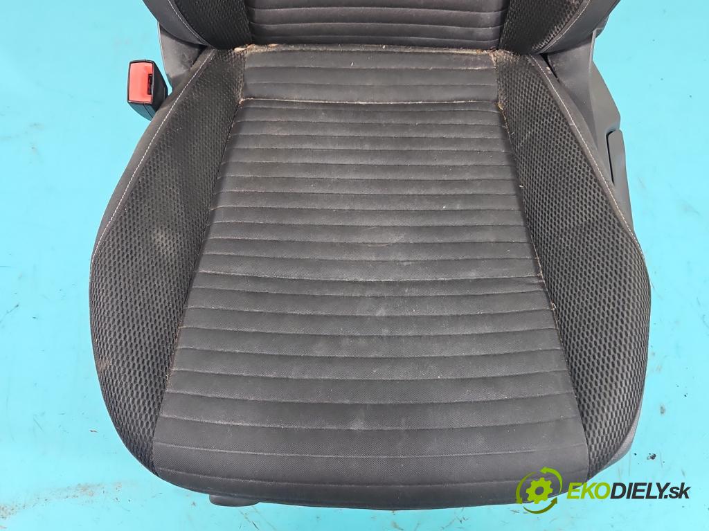 Vw Golf VII 2012-2020 1.4 TSI 150 HP automatic 110 kW 1395 cm3 5- Sedačka ľavý (Sedadlo)