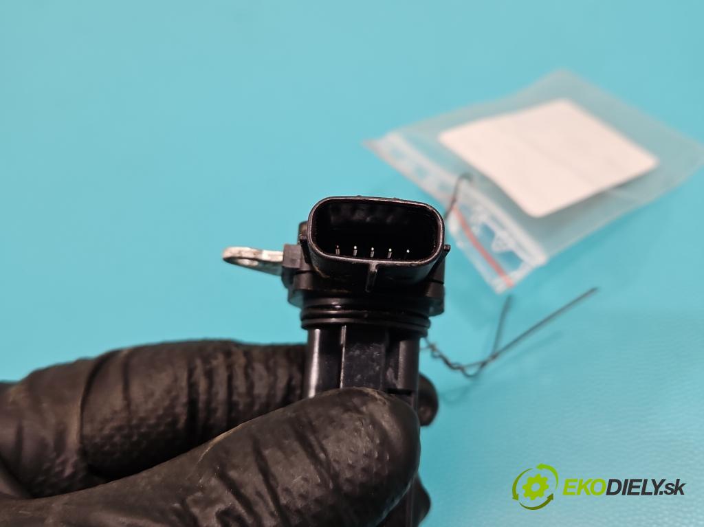 Lexus RX II 2003-2008 3.5 V6 automatic 203 kW 3456 cm3 5- průtokoměr: 22204-31020 (Váha vzduchu)