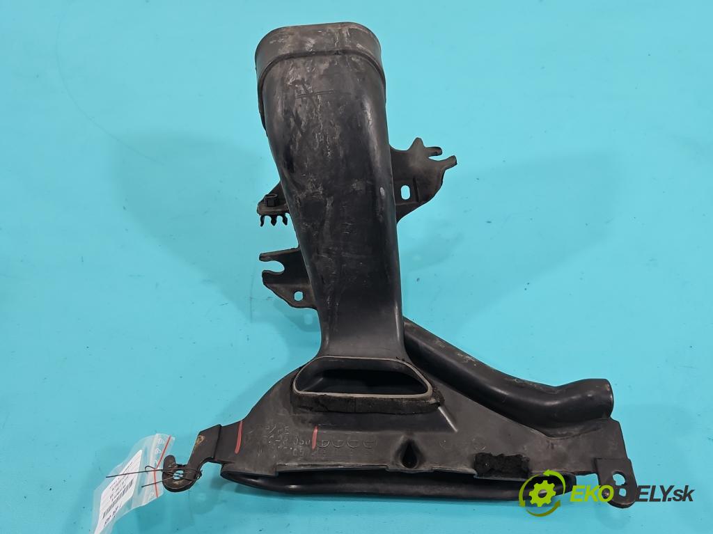 Lexus RX II 2003-2008 3.5 V6 automatic 203 kW 3456 cm3 5- Vstup: vzduchu 17752-31050