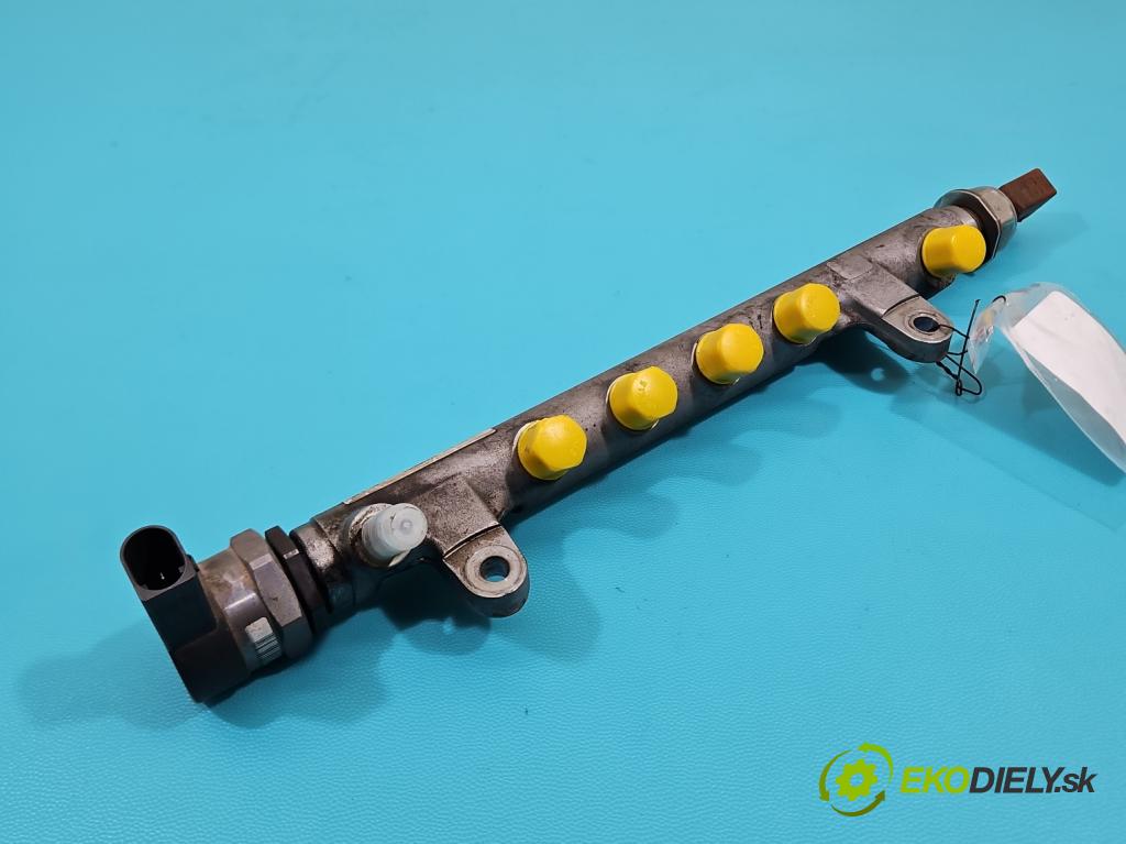 Vw Tiguan I 2007-2016 2.0 tdi 140 HP automatic 103 kW 1968 cm3 5- lišta vstrekovacia 03L130089 (Vstrekovacia lišta)