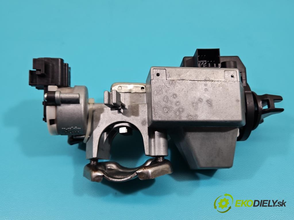 Suzuki Grand Vitara II 2005-2014 2.4 16V 169KM manual 124 kW 2393 cm3 5- Spínačka  (Spínacia skrinka)