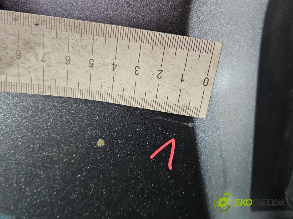 Toyota Rav4 IV 2013-2018 2.0 D4D 143 hp manual 105 kW 1995 cm3 5- zadní kufrové dveře  (Zadní kapota (kufr))