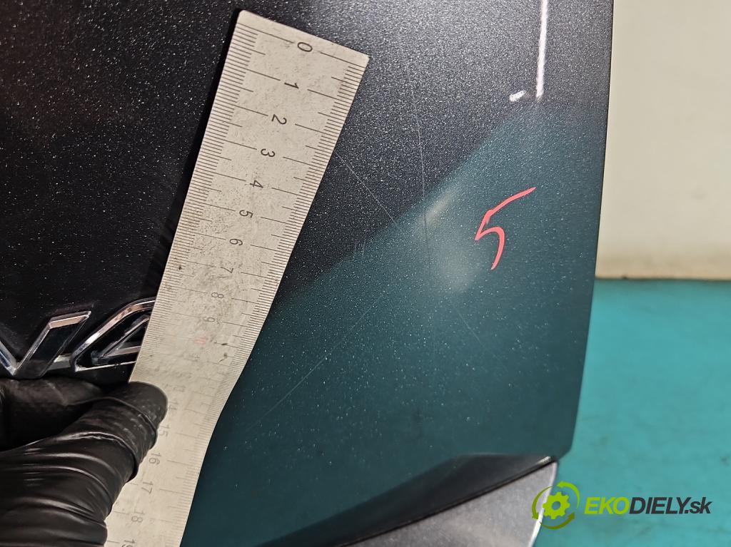 Toyota Rav4 IV 2013-2018 2.0 D4D 143 hp manual 105 kW 1995 cm3 5- zadní kufrové dveře  (Zadní kapota (kufr))