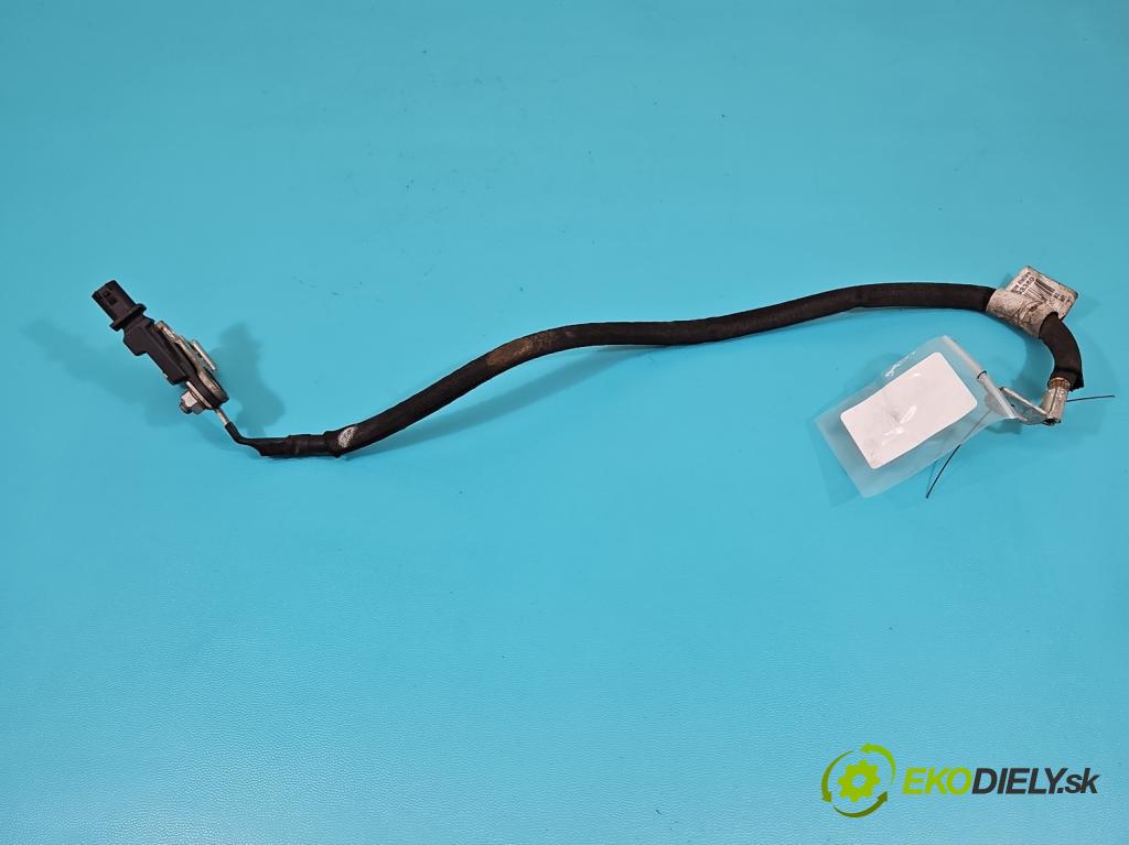 Peugeot 508 I 2010-2018 2.0 hdi 150 hp manual 110 kW 1997 cm3 4- kontakt mínus: 9801031580