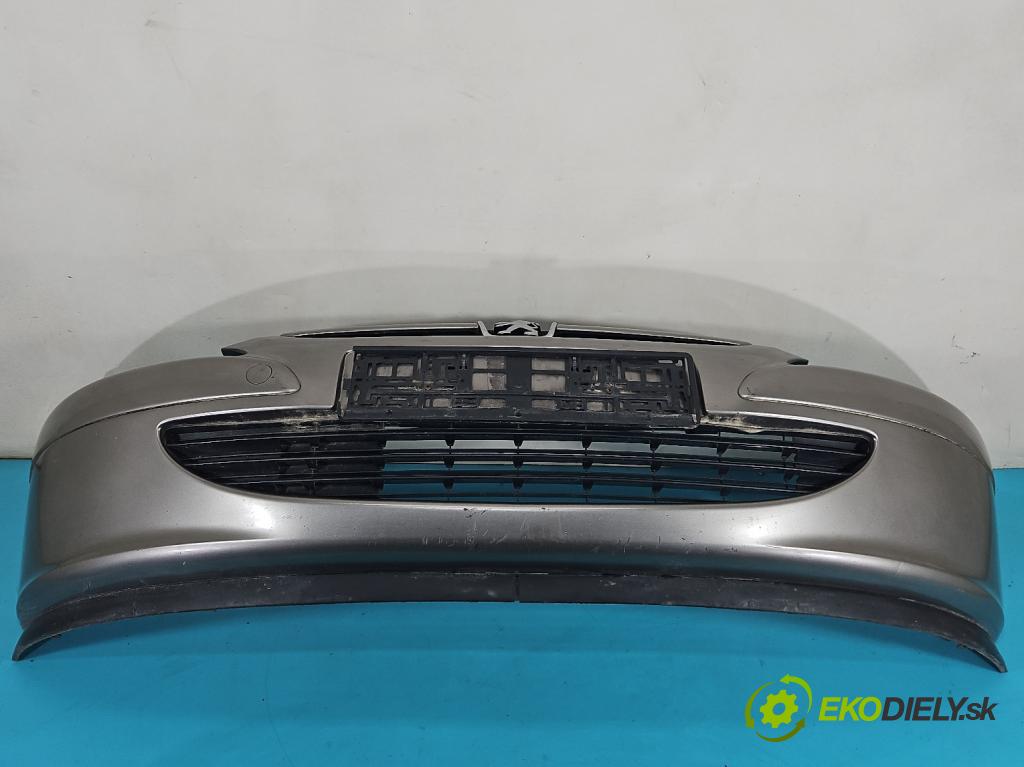 Peugeot 307 2.0 16V 136hp manual 100 kW 1997 cm3 5- nárazník přední  (Klika dveří ostatní)