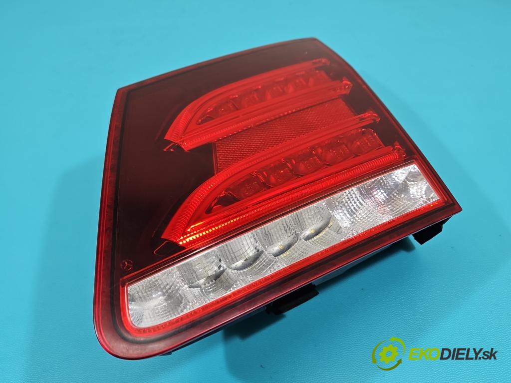 Mercedes E W212 2009-2016 2.2 CDI 136 HP automatic 100 kW 2143 cm3 5- svetlo / reflektor zadné pravé A2129062203 (Kľučka dverí ostatné)