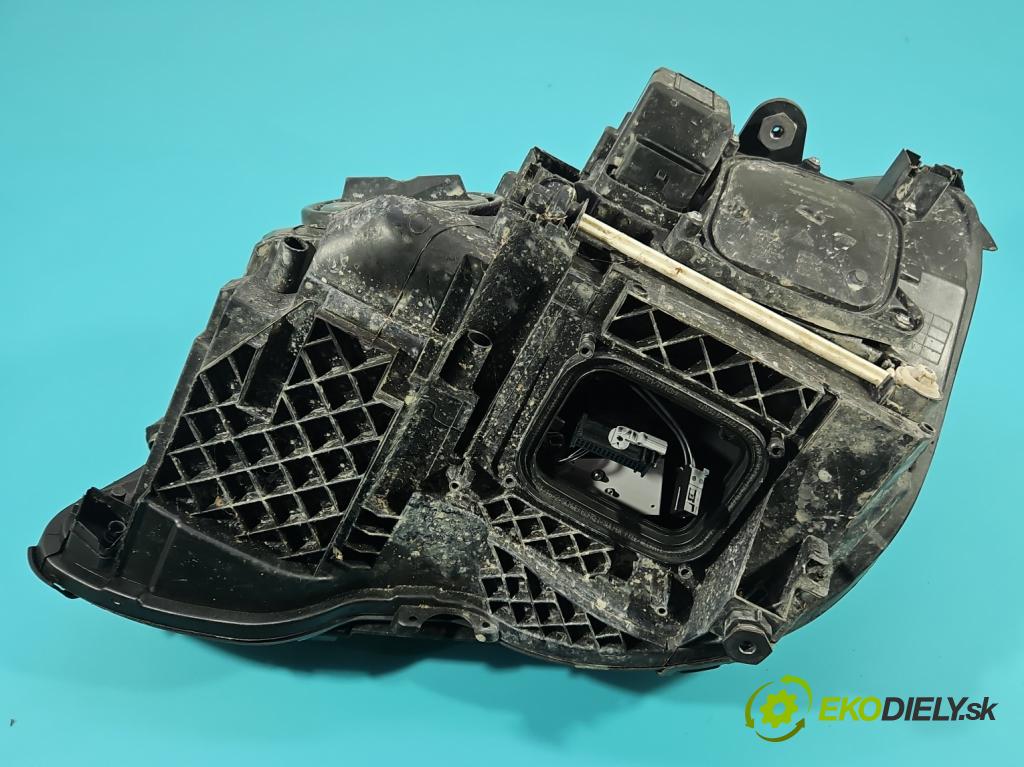 Mercedes E W212 2009-2016 2.2 CDI 136 HP automatic 100 kW 2143 cm3 5- Reflektor: pravý  (Svetlo predné pravé)