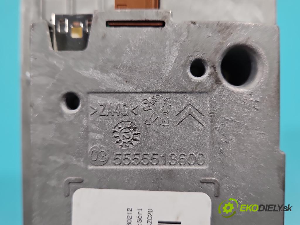 Citroen C5 II 2008-2017 2.0 hdi 163 HP automatic 120 kW 1997 cm3 5- Zobrazit: 9801020080 (Prístrojová doska)