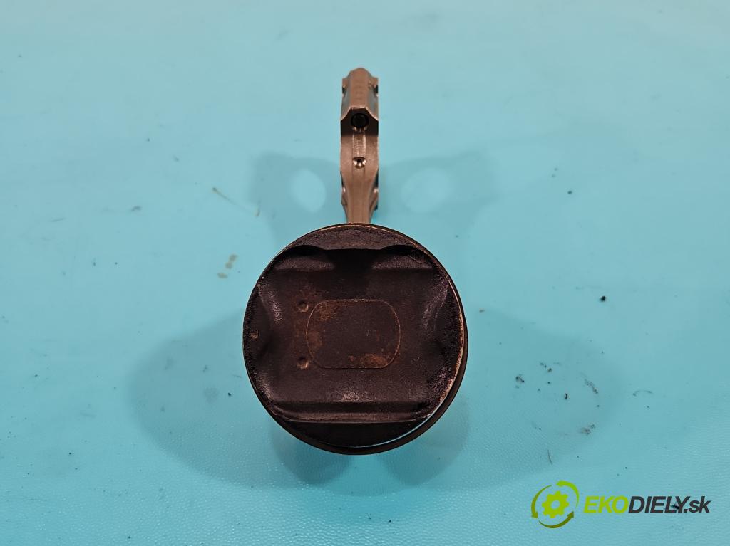 Nissan Juke I 2010-2019 1.6 16V 117 HP manual 86 kW 1598 cm3 5- piest  (Piest)