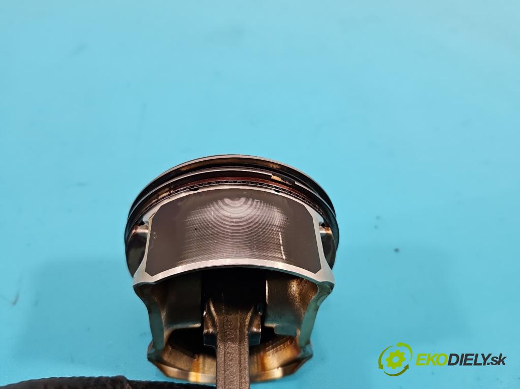 Nissan Juke I 2010-2019 1.6 16V 117 HP manual 86 kW 1598 cm3 5- piest  (Piest)