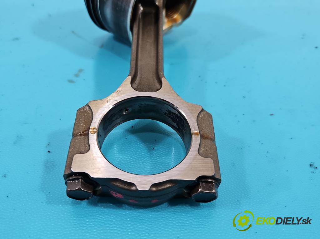 Nissan Juke I 2010-2019 1.6 16V 117 HP manual 86 kW 1598 cm3 5- piest  (Piest)