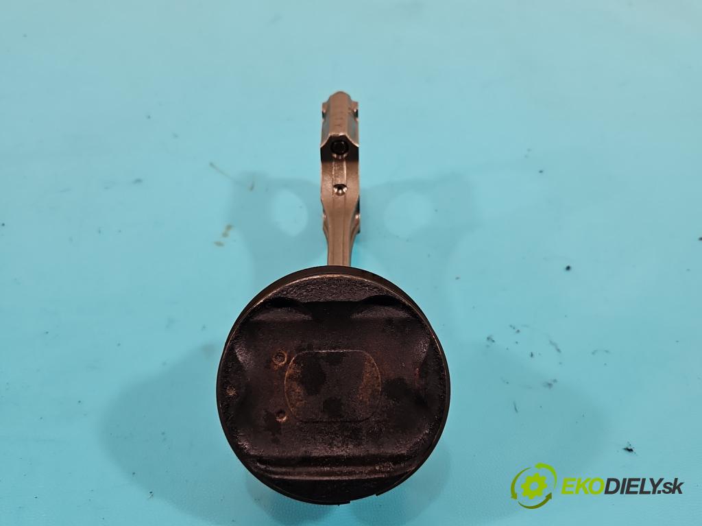 Nissan Juke I 2010-2019 1.6 16V 117 HP manual 86 kW 1598 cm3 5- piest  (Piest)