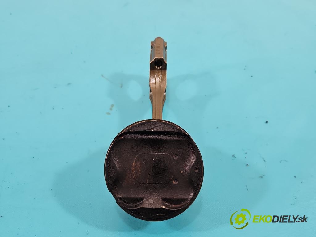 Nissan Juke I 2010-2019 1.6 16V 117 HP manual 86 kW 1598 cm3 5- piest  (Piest)