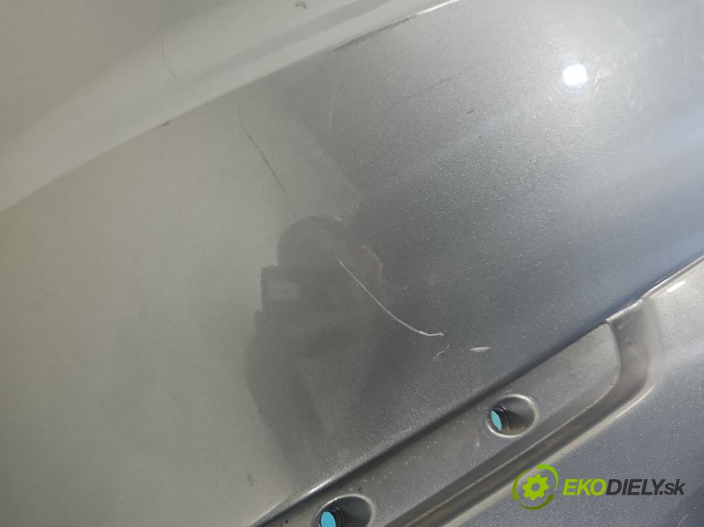 Ford Mondeo Mk4 2007-2014 2.0 tdci 140 hp manual 103 kW 1997 cm3 5- nárazník zadní  (Klika dveří ostatní)