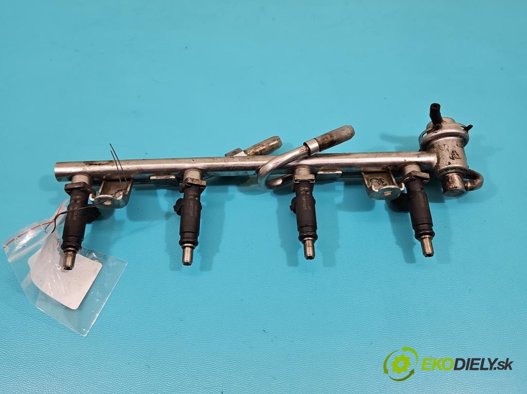 Audi A4 B6 2000-2004 2.0 20V 131 HP manual 96 kW 1984 cm3 4- vstrek 06B133551T (Vstrekovač paliva)