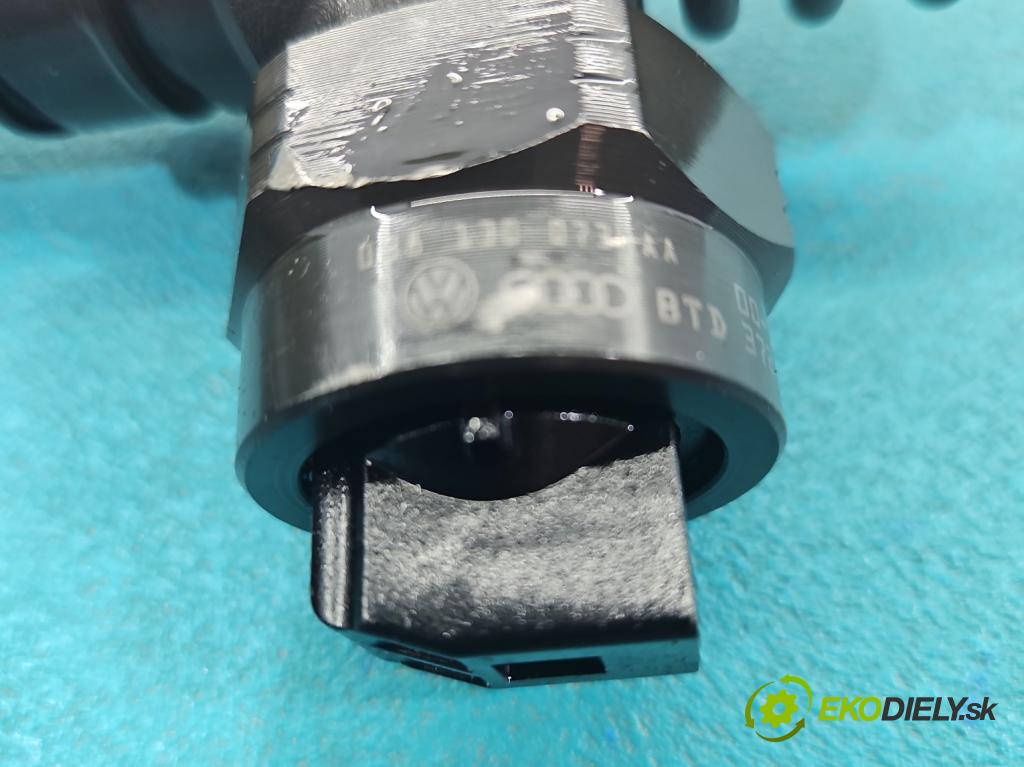 Vw Passat B5 1995-2005 1.9 tdi 131 HP manual 96 kW 1896 cm3 4- vstrekovacie čerpadlo 0414720028 (Vstrekovač paliva)