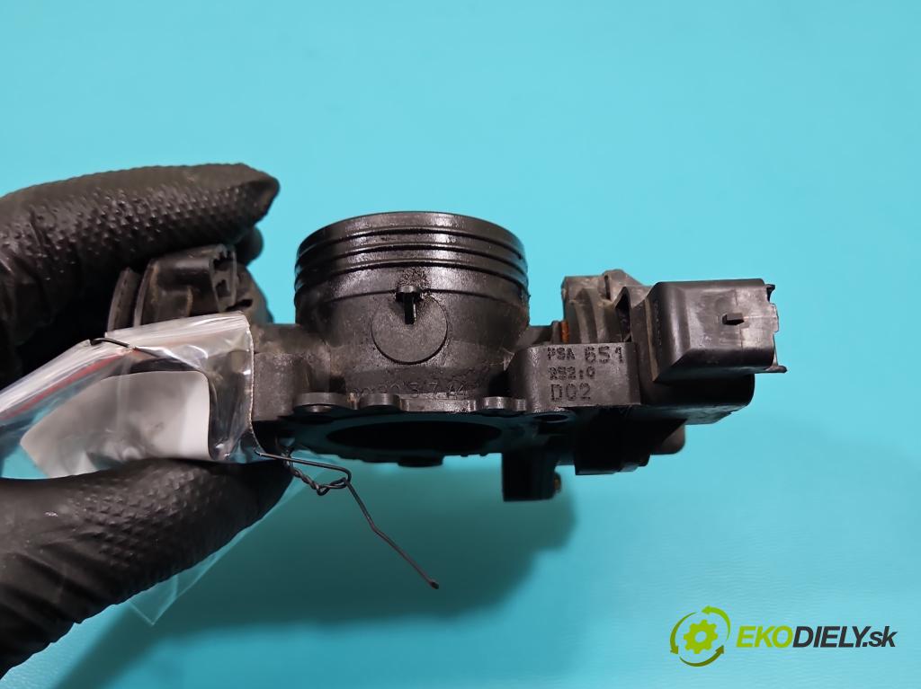 Peugeot 206 1.4 8v 75 HP manual 55 kW 1360 cm3 5- klapka 9642473280 (Škrtiaca klapka)