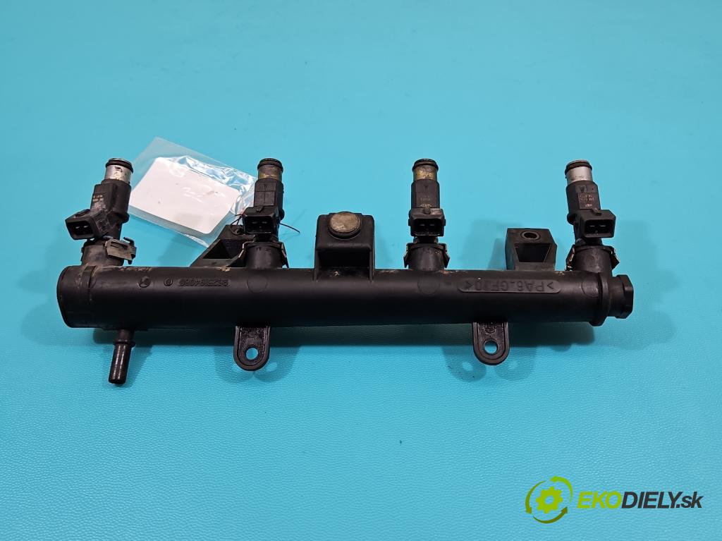 Peugeot 206 1.4 8v 75 HP manual 55 kW 1360 cm3 5- vstrek 9625194080D (Vstrekovač paliva)