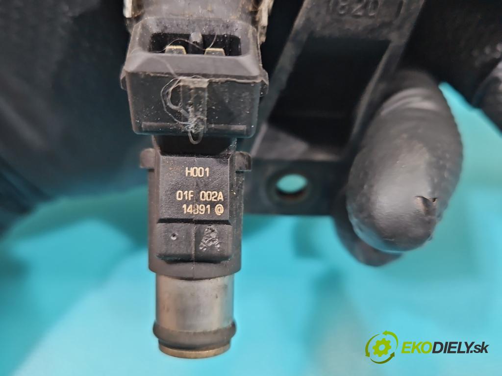 Peugeot 206 1.4 8v 75 HP manual 55 kW 1360 cm3 5- vstrek 9625194080D (Vstrekovač paliva)