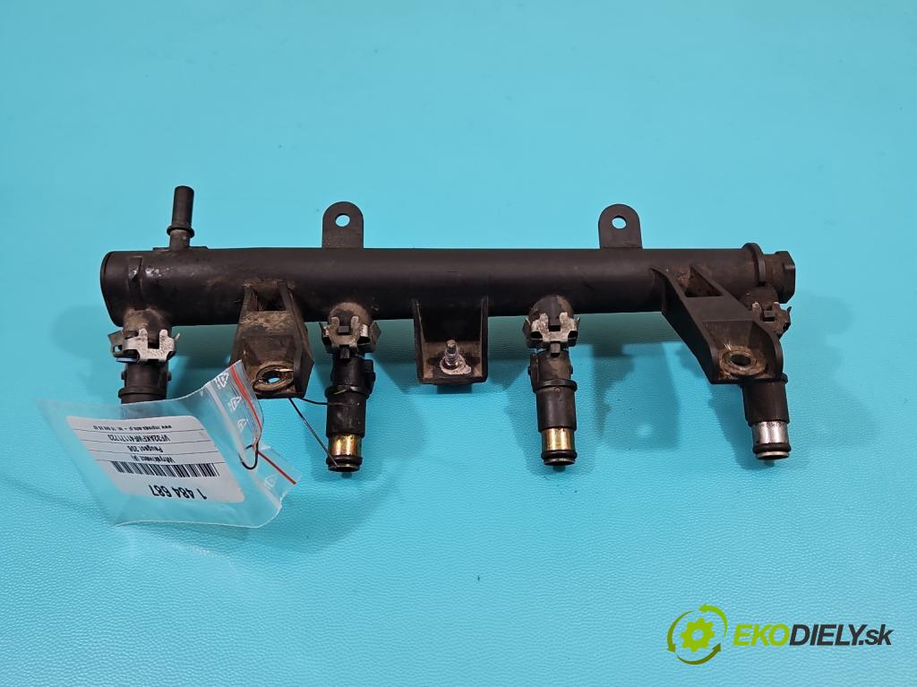 Peugeot 206 1.4 8v 75 HP manual 55 kW 1360 cm3 5- vstrek 9625194080D (Vstrekovač paliva)