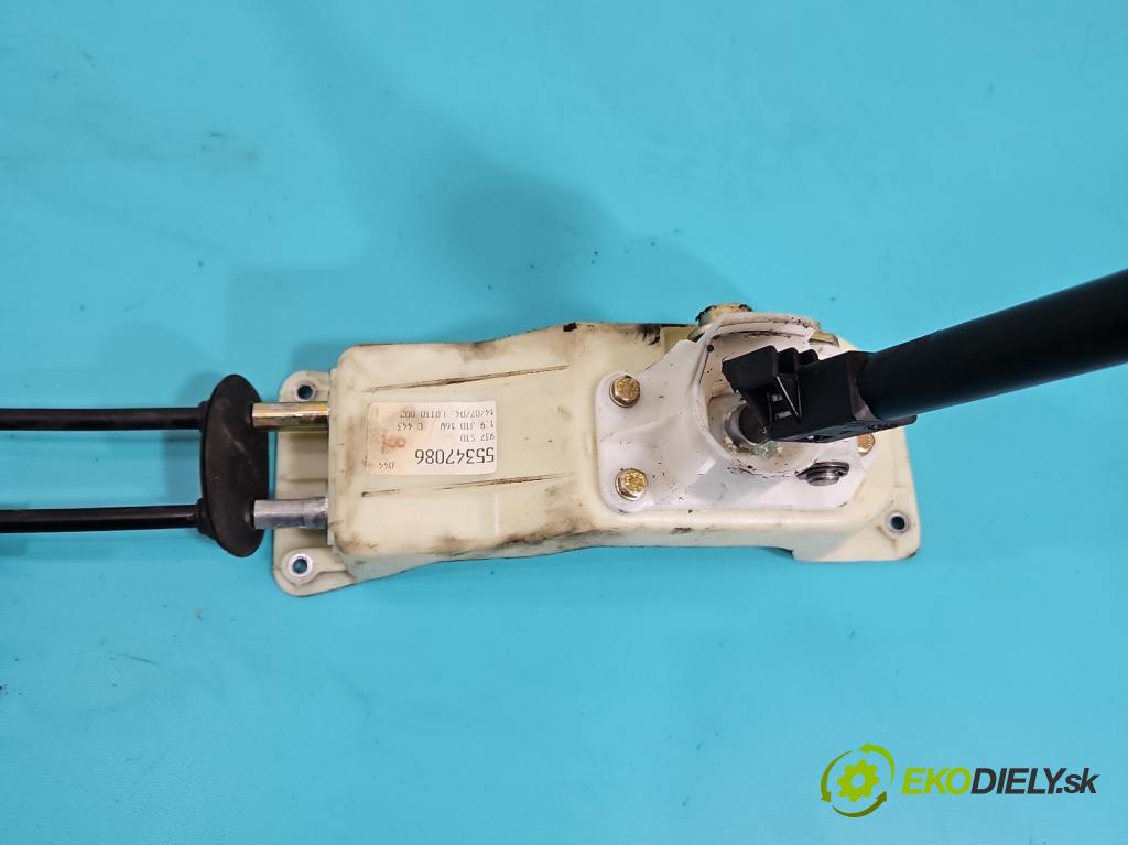 Alfa romeo 147 1.9 JTD 126 HP manual 93 kW 1910 cm3 5- Páka: Změny: stupeň,rýchlosť 55347086 (Rýchlostná páka (kulisa))