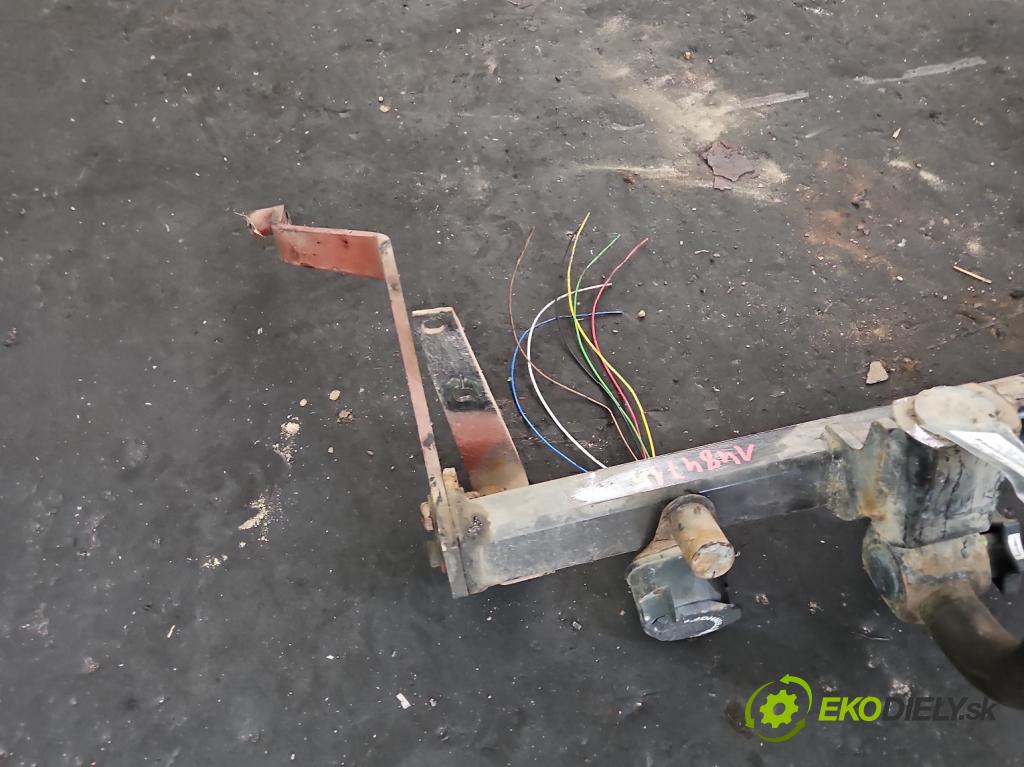 Renault Scenic I 1996-2003 1.6 16V 107 HP manual 79 kW 1598 cm3 5- oko tažné  (Tažné zařízení)