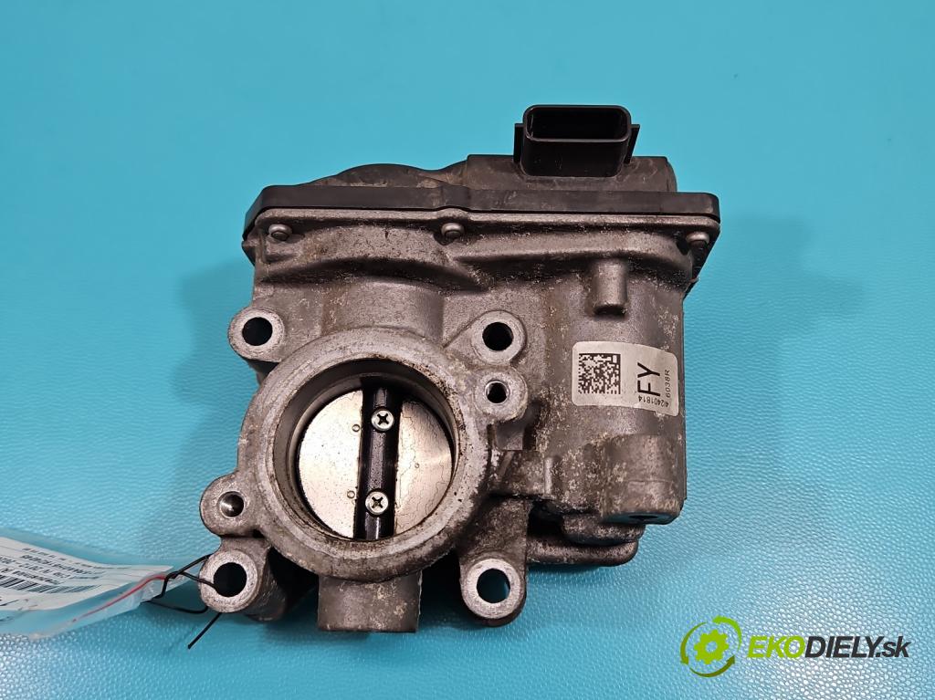 Renault Clio IV 2012-2020 0.9 Tce 90 HP manual 66 kW 898 cm3 5- klapka 161206038R (Škrtiaca klapka)