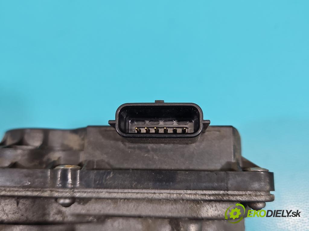 Renault Clio IV 2012-2020 0.9 Tce 90 HP manual 66 kW 898 cm3 5- klapka 161206038R (Škrtiaca klapka)