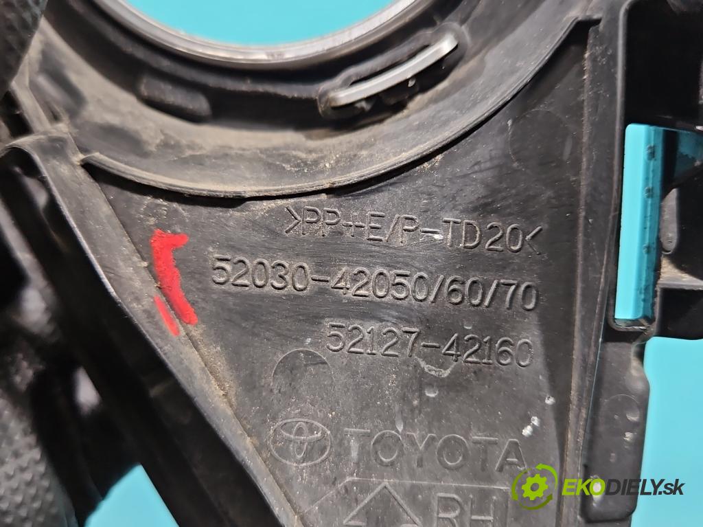 Toyota Rav4 IV 2013-2018 2.0 D4D 143 HP manual 105 kW 1995 cm3 5- blenda mriežka: nárazník pravé 52030-42050