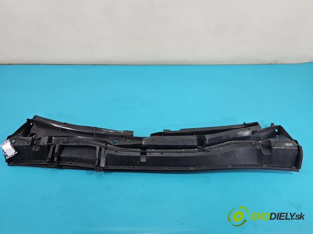 Toyota Rav4 IV 2013-2018 2.0 D4D 143 hp manual 105 kW 1995 cm3 5- torpédo 55708-42181 (Plast pod čelním sklem)
