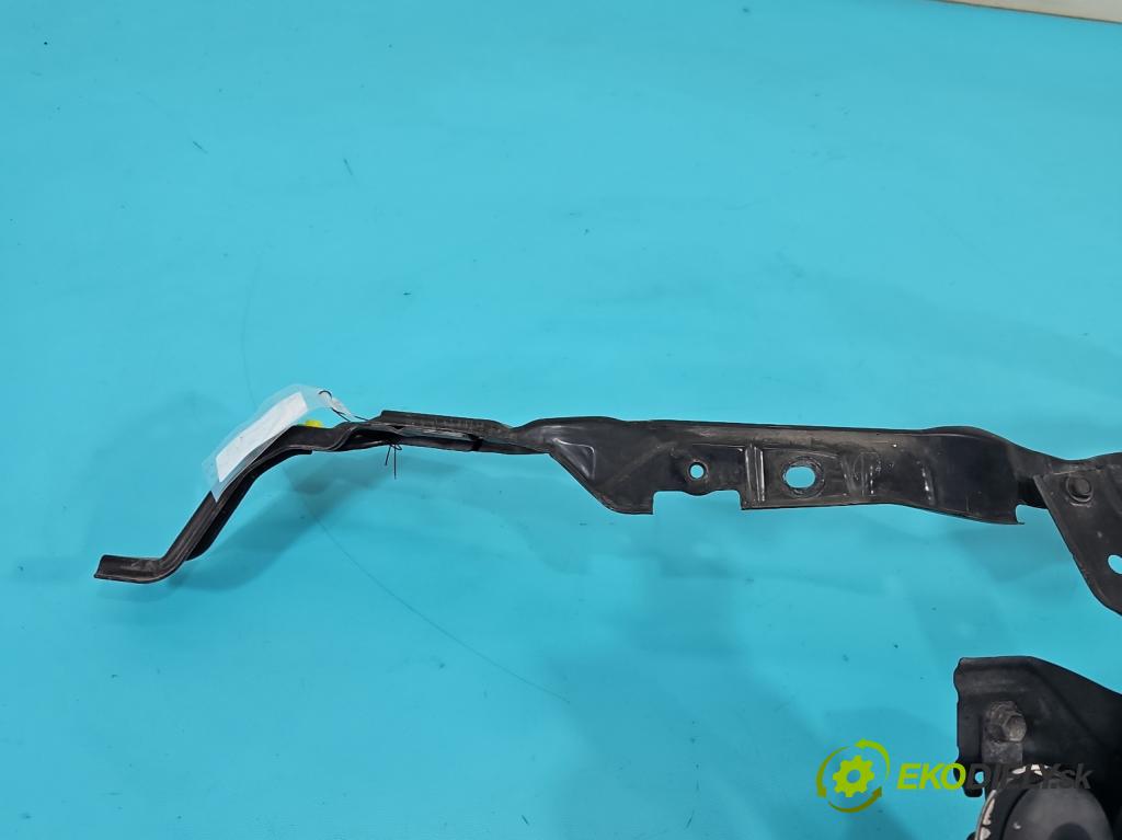 Toyota Rav4 IV 2013-2018 2.0 D4D 143 HP manual 105 kW 1995 cm3 5- pas predný  (Výstuha predná)