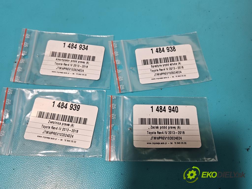 Toyota Rav4 IV 2013-2018 2.0 D4D 143 hp manual 105 kW 1995 cm3 5- náboj pravé  (Náboj kola)