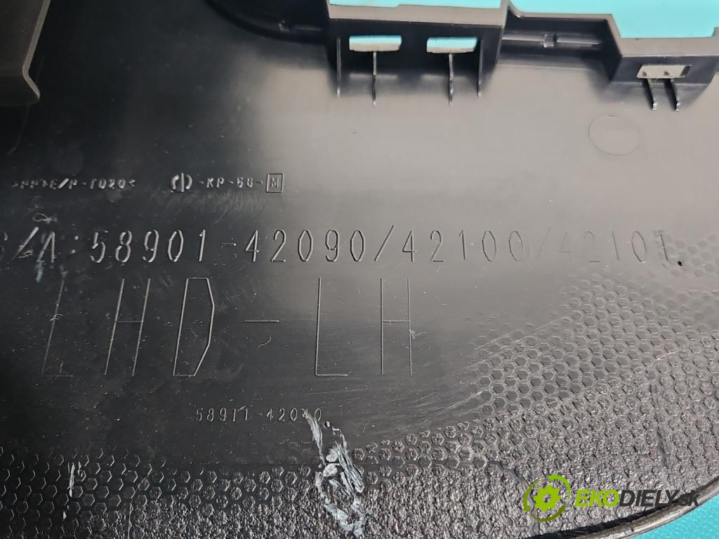 Toyota Rav4 IV 2013-2018 2.0 D4D 143 HP manual 105 kW 1995 cm3 5- operadlo 58823-42030 (Lakťová opierka)