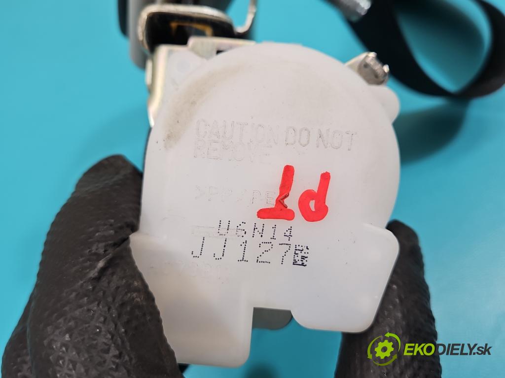 Toyota Rav4 IV 2013-2018 2.0 D4D 143 hp manual 105 kW 1995 cm3 5- stěna bezpečnost zadní pravý