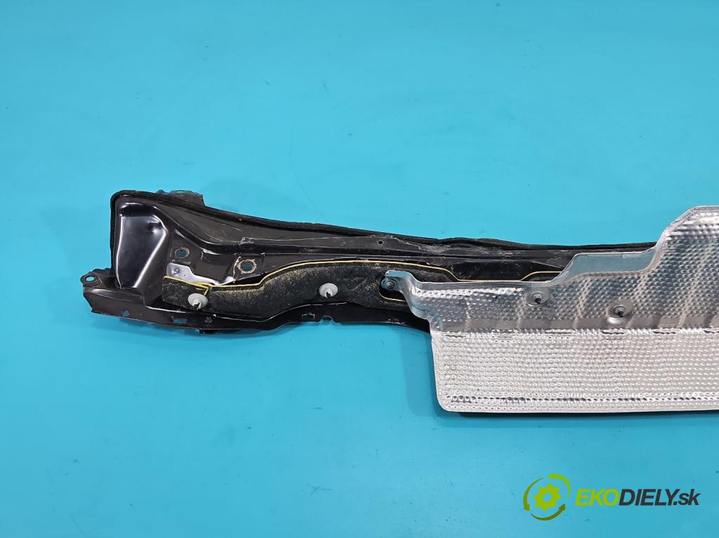 Toyota Rav4 IV 2013-2018 2.0 D4D 143 HP manual 105 kW 1995 cm3 5- torpédo  (Torpédo (plast pod čelným sklom))