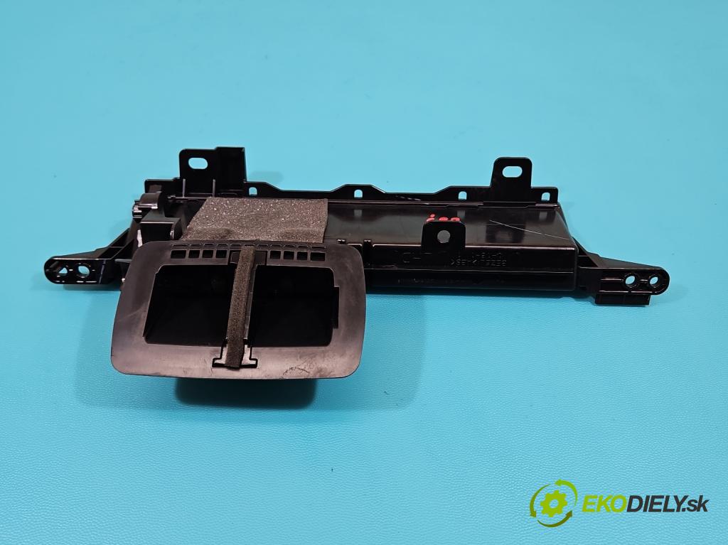 Toyota Rav4 IV 2013-2018 2.0 D4D 143 HP manual 105 kW 1995 cm3 5- Mřížka: kúrenia stredová 55833-42010 (Mriežka kúrenia (fukár))