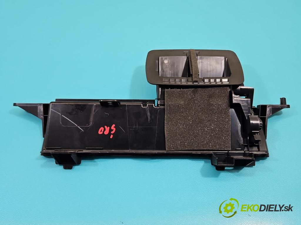 Toyota Rav4 IV 2013-2018 2.0 D4D 143 HP manual 105 kW 1995 cm3 5- Mřížka: kúrenia stredová 55833-42010 (Mriežka kúrenia (fukár))