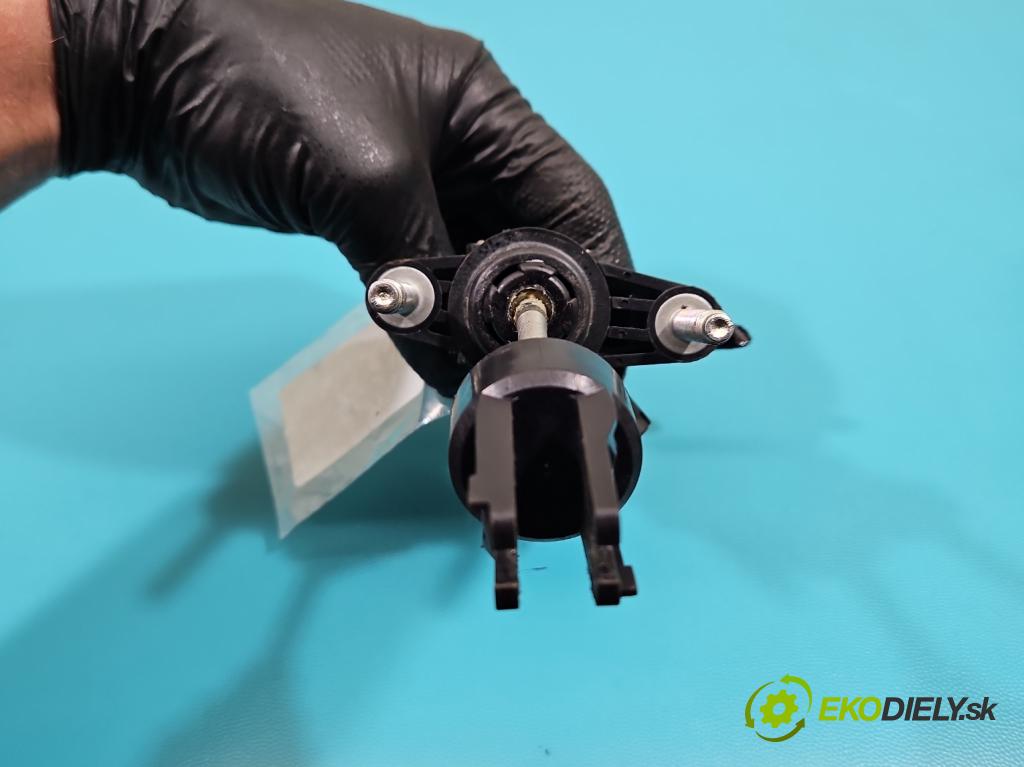 Toyota Rav4 IV 2013-2018 2.0 D4D 143 HP manual 105 kW 1995 cm3 5- pompa spojková