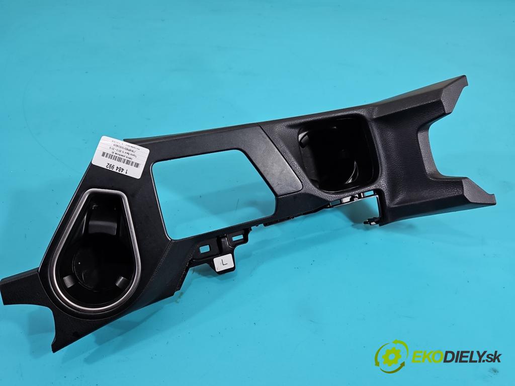 Toyota Rav4 IV 2013-2018 2.0 D4D 143 hp manual 105 kW 1995 cm3 5- kryt plastová 58804-42250