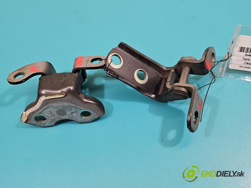 Toyota Rav4 IV 2013-2018 2.0 D4D 143 HP manual 105 kW 1995 cm3 5- Závěs: dvere zadné pravý