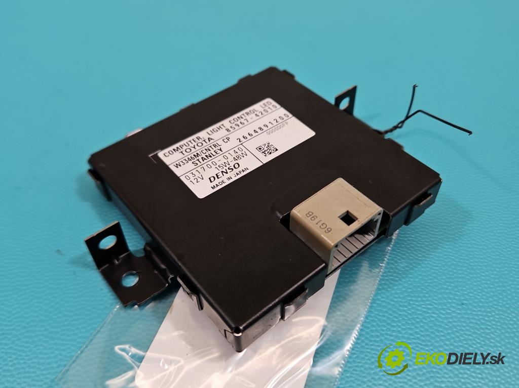 Toyota Rav4 IV 2013-2018 2.0 D4D 143 HP manual 105 kW 1995 cm3 5- střídač: xenon 85967-42010 (Riadiaca jednotka xenónu)